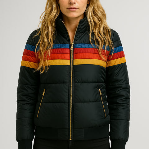 Veste de pluie imperméable Mia de Danoir Paris, veste bleue marine pour femmes, coupe ajustée et coupe-vent.