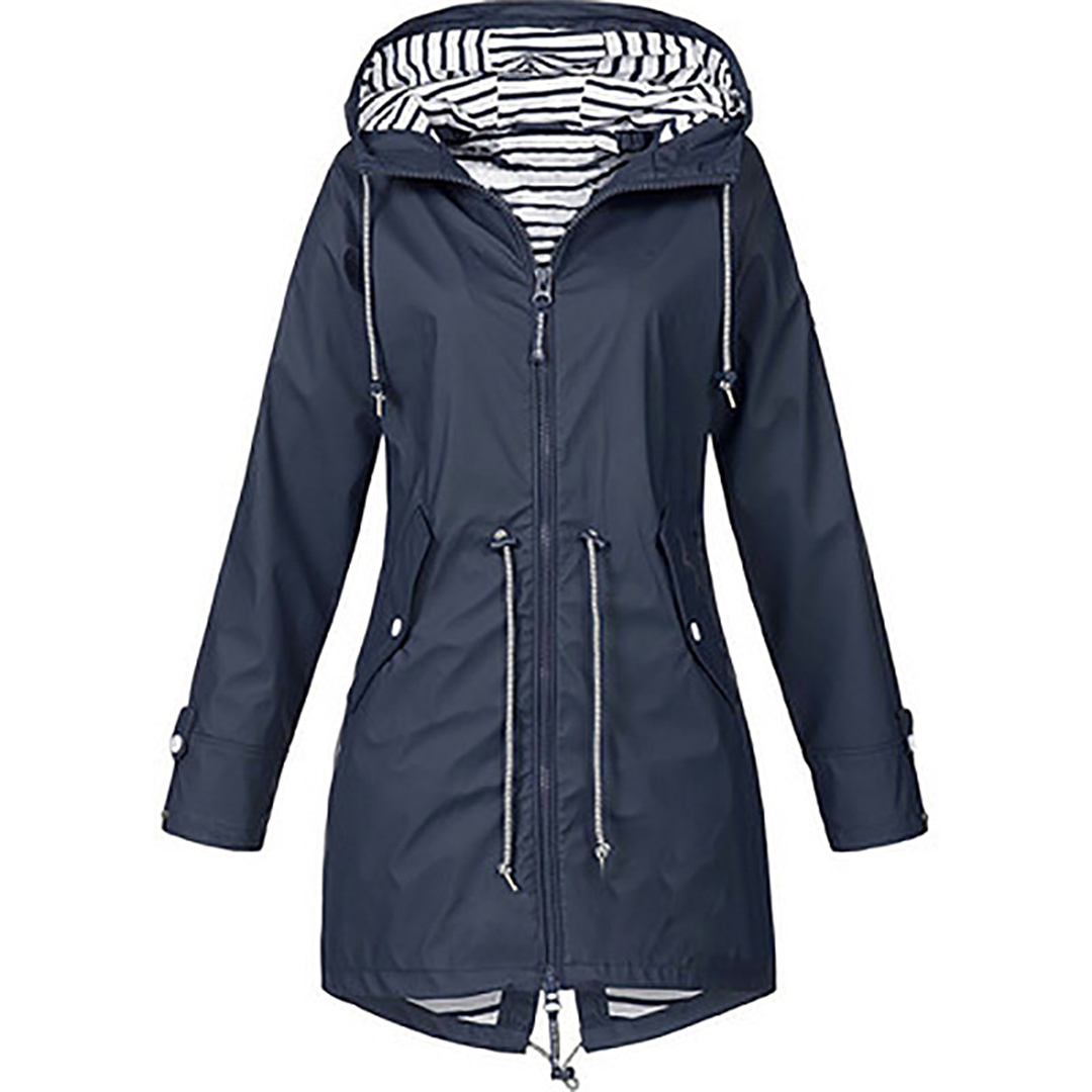 Imperméable jaune élégant et confortable de Danoir Paris, veste résistante à l'eau avec design moderne.