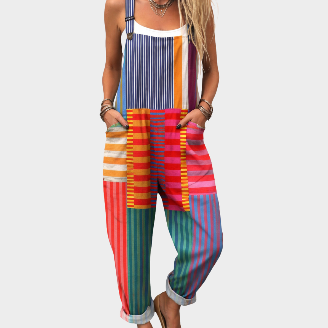 Jumpsuit Danoir Paris imprimée, salopette confortable en tissu léger, vue de face avec détails colorés et style décontracté.