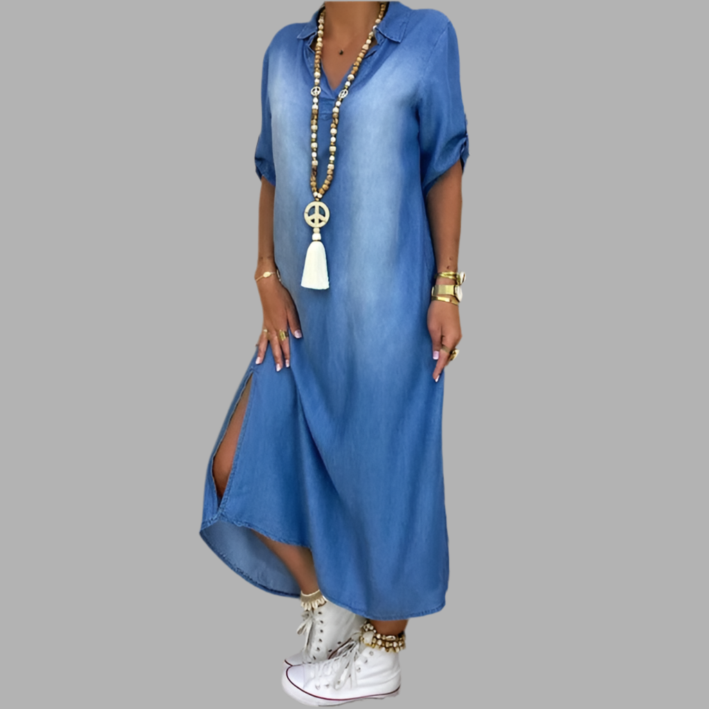 Robe longue Danoir Paris Lea en denim, vêtement décontracté pour femme, vue de face avec détails de la matière en denim.