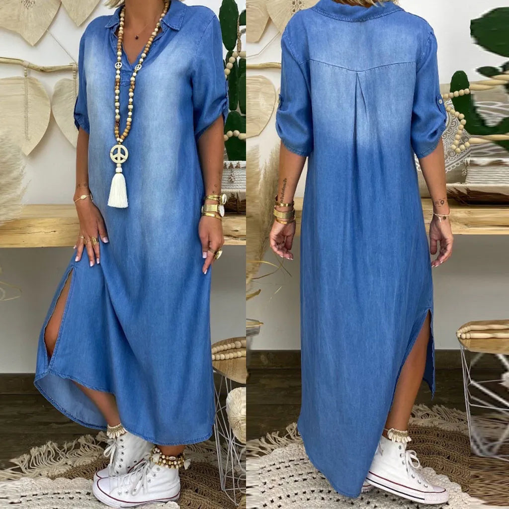 Robe longue décontractée en denim Lea de Danoir Paris, vue de face, avec manches longues et coupe ample.
