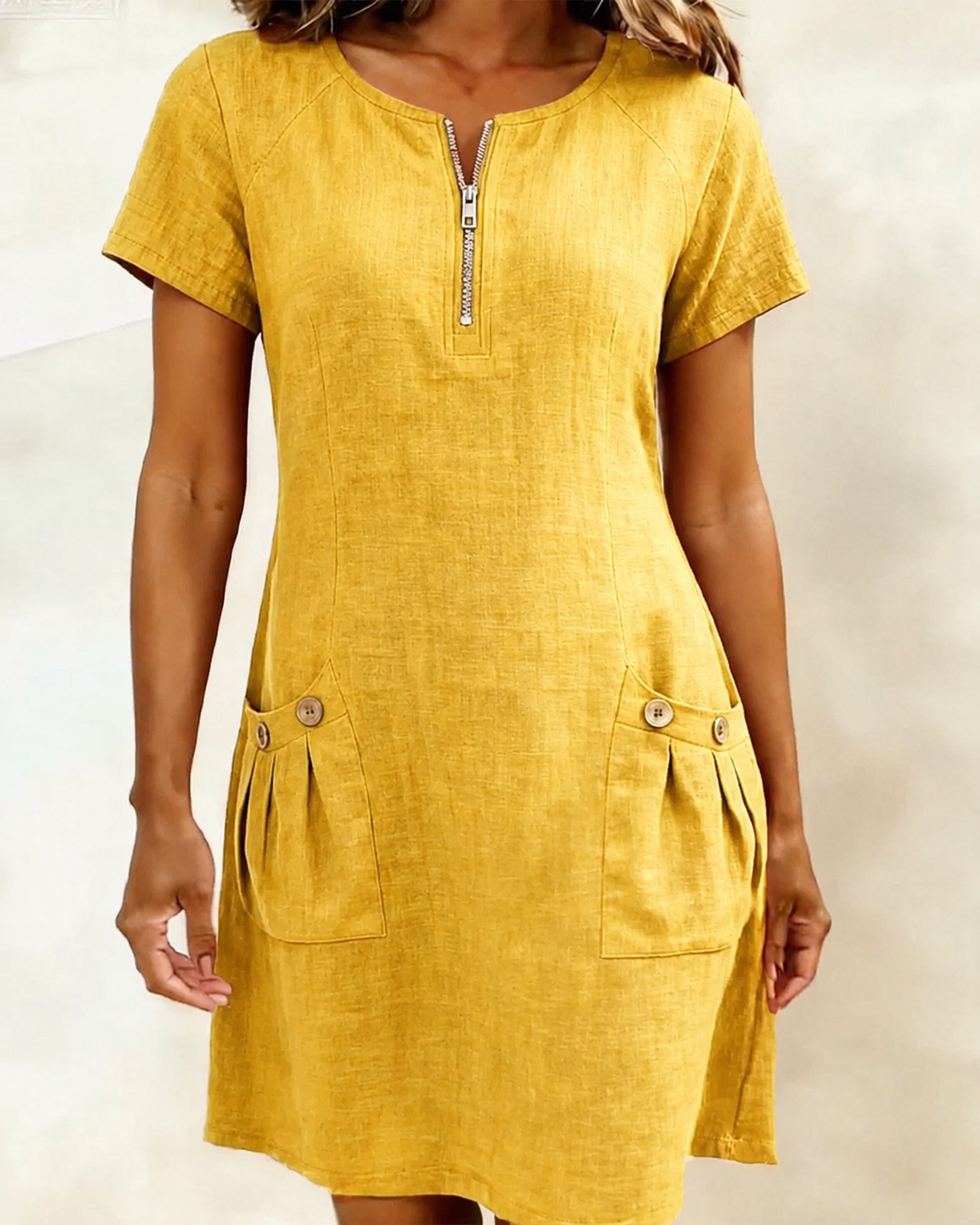 Robe Lina™ de Danoir Paris, robe bleue élégante en tissu léger, parfaite pour un style naturel et sophistiqué au quotidien.