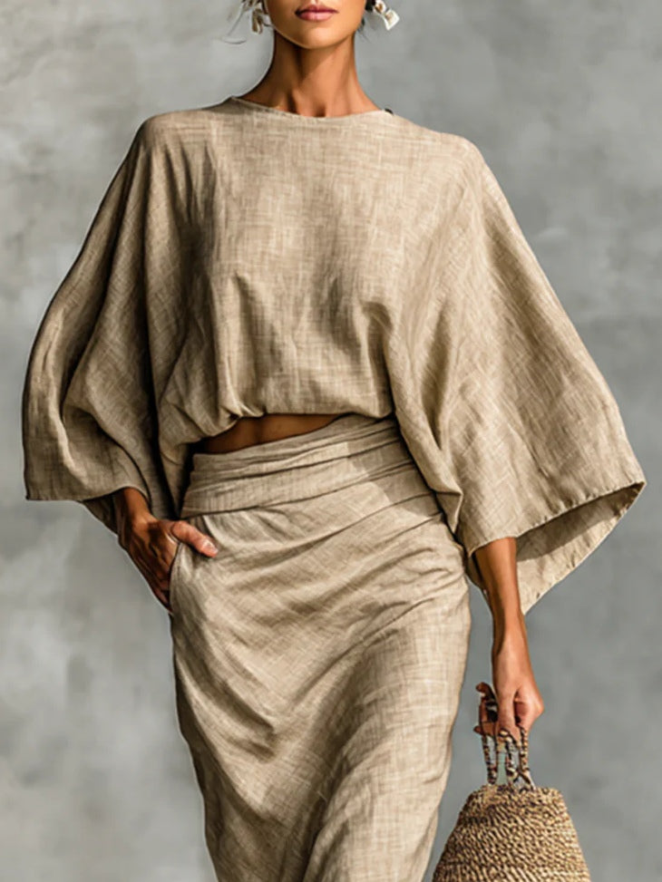 Ensemble 2 pièces jupe Julia Danoir Paris en kaki, vue de face, tissu fluide et élégant pour femme.