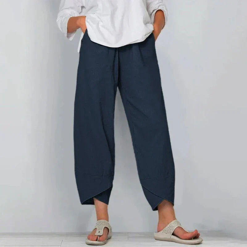 Pantalons chic d'été Tarni de Danoir Paris en kaki, coupe élégante pour un look tendance et sophistiqué.