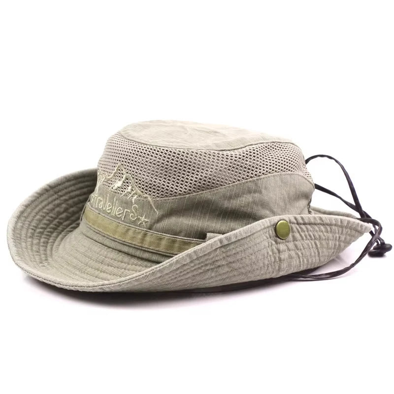 Chapeau d'extérieur respirant Bloom de Danoir Paris en kaki, idéal pour le soleil et les activités en plein air.