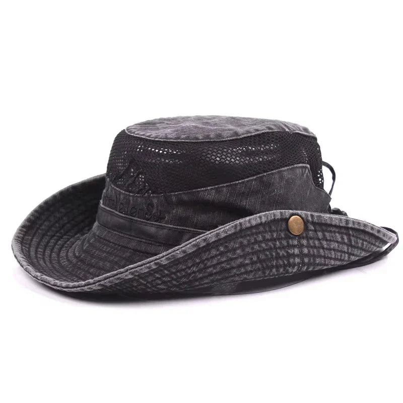 Chapeau d'extérieur respirant Bloom ™ de Danoir Paris en kaki, léger et idéal pour la protection solaire en plein air.