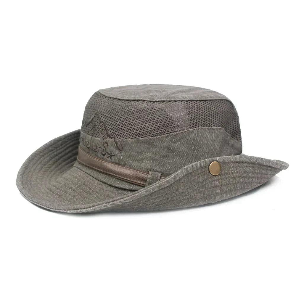 Chapeau d'extérieur respirant Bloom ™ de Danoir Paris en kaki, parfait pour se protéger du soleil.