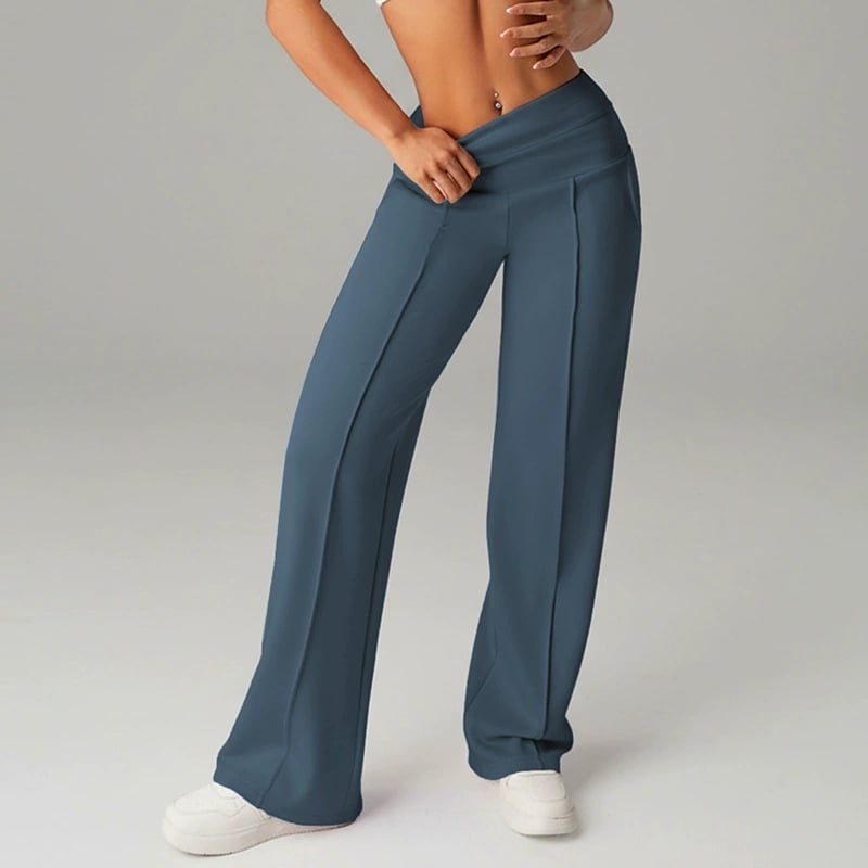 Pantalon femme à jambes larges et droites, taille haute, tissu extensible en rose, de la marque Danoir Paris.