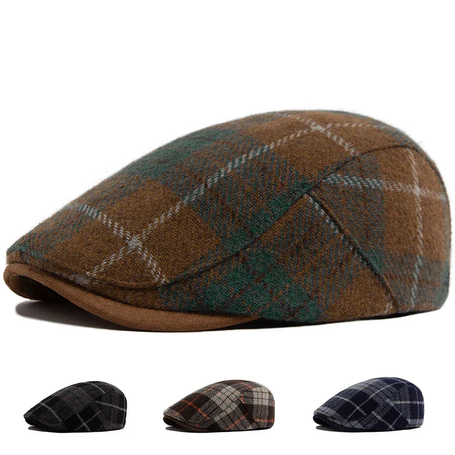 Casquette classique pour hommes Bloom™ de Danoir Paris, en tissu bleu marine, vue de face avec logo visible.