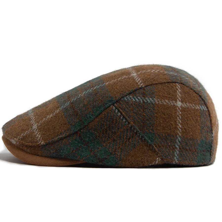 Casquette classique Bloom™ pour hommes de Danoir Paris, en tissu marine, vue de face avec logo visible.
