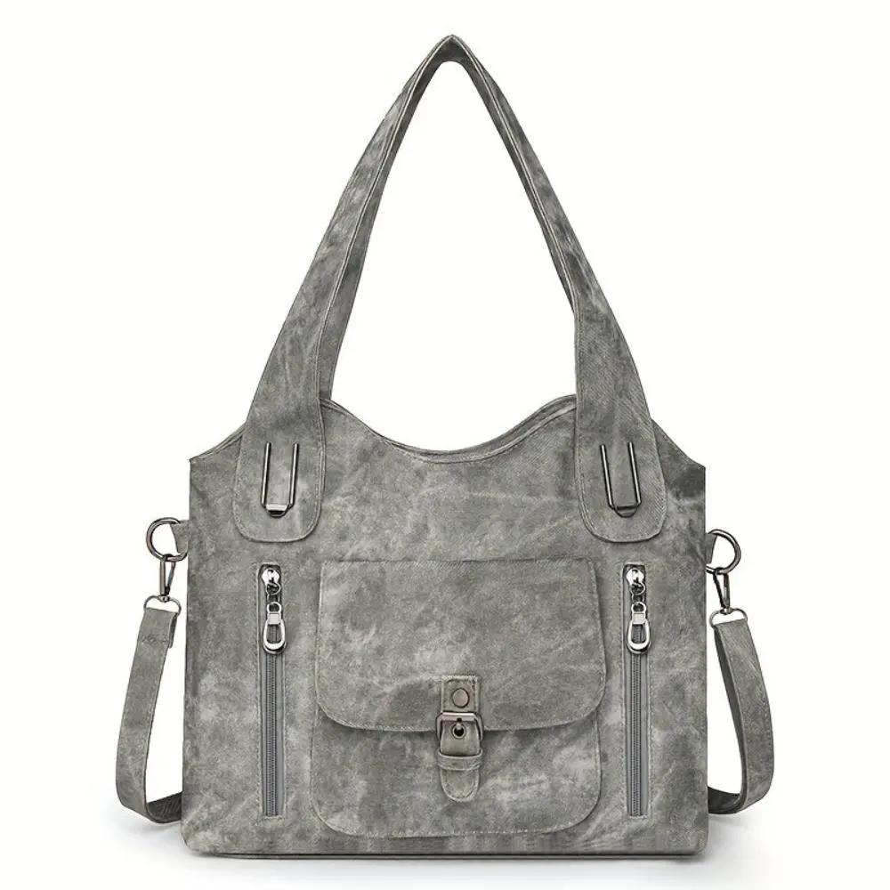 Sac à bandoulière Cecilia de Danoir Paris en cuir marron, élégance intemporelle, avec bandoulière ajustable et design sophistiqué.