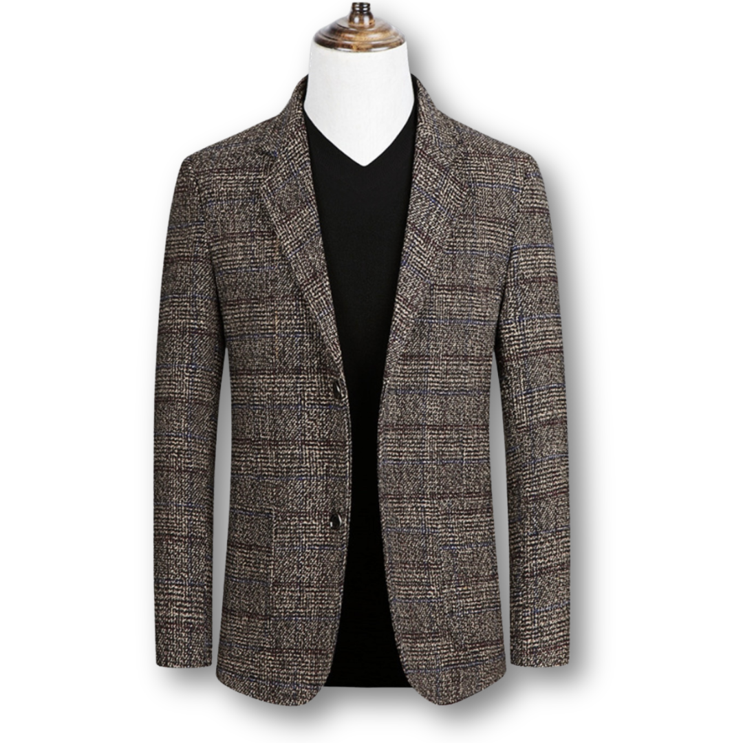 Blazer élégant en tissu écossais marron de Danoir Paris, veste pour homme avec motif à carreaux sophistiqué.