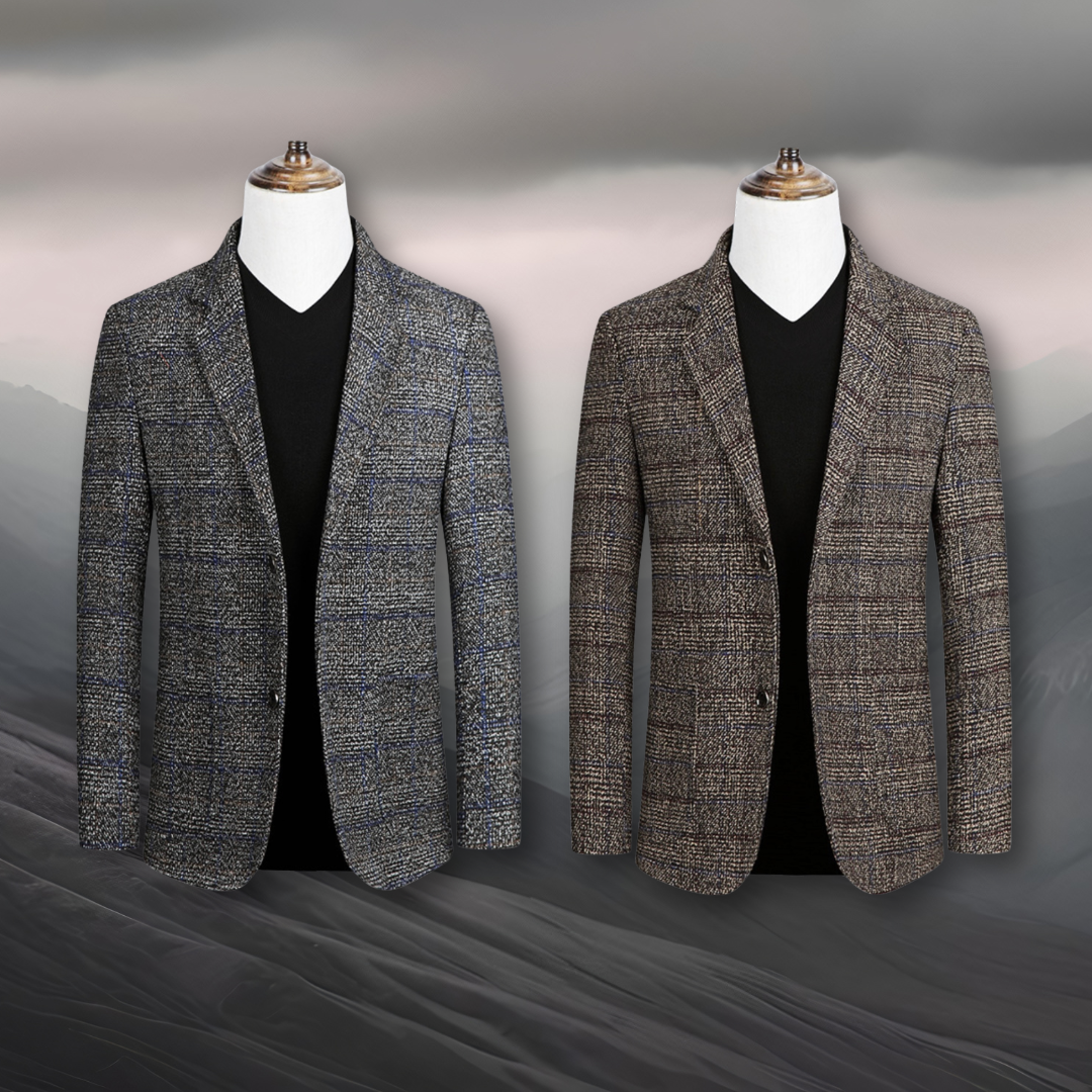 Blazer élégant en tissu écossais marron de Danoir Paris, veste homme sophistiquée et tendance.