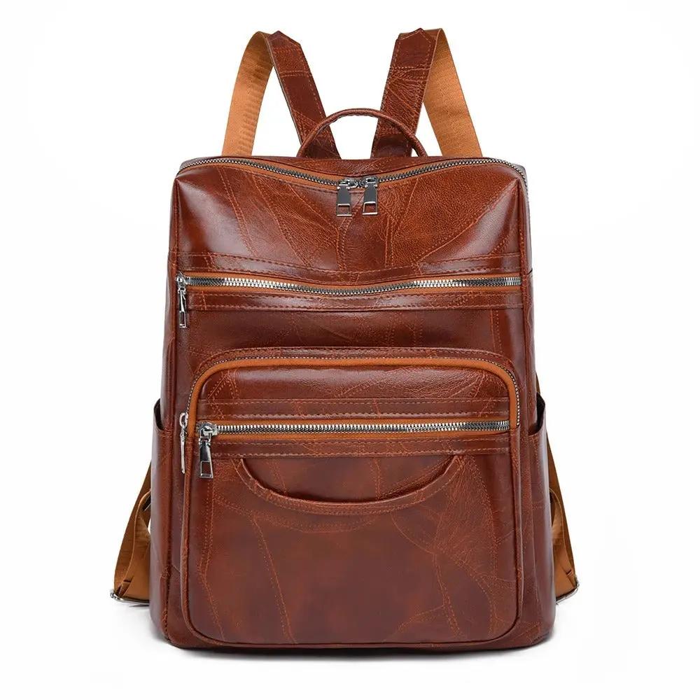 Sac à dos Marguerite de Danoir Paris en cuir marron, design chic et élégant pour un style Héritage.
