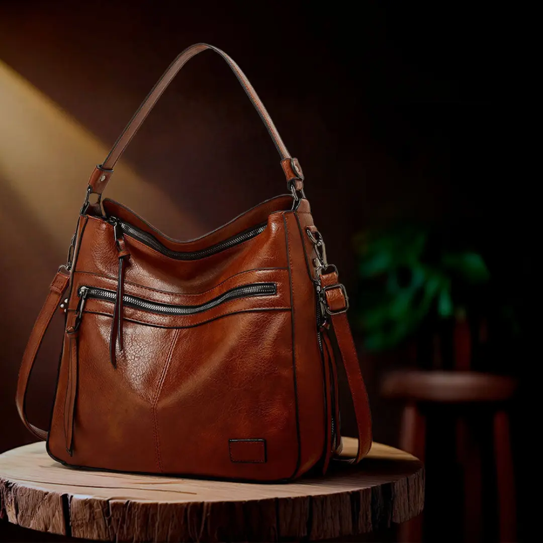 Sacoche rétro marron Muriel de Danoir Paris, élégante et classique, avec détails en cuir et finition soignée.