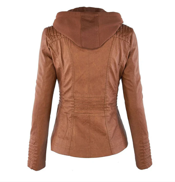 Veste confortable Charlotte™ marron pour femme, par Danoir Paris, en tissu doux et élégant, visible sur un mannequin.