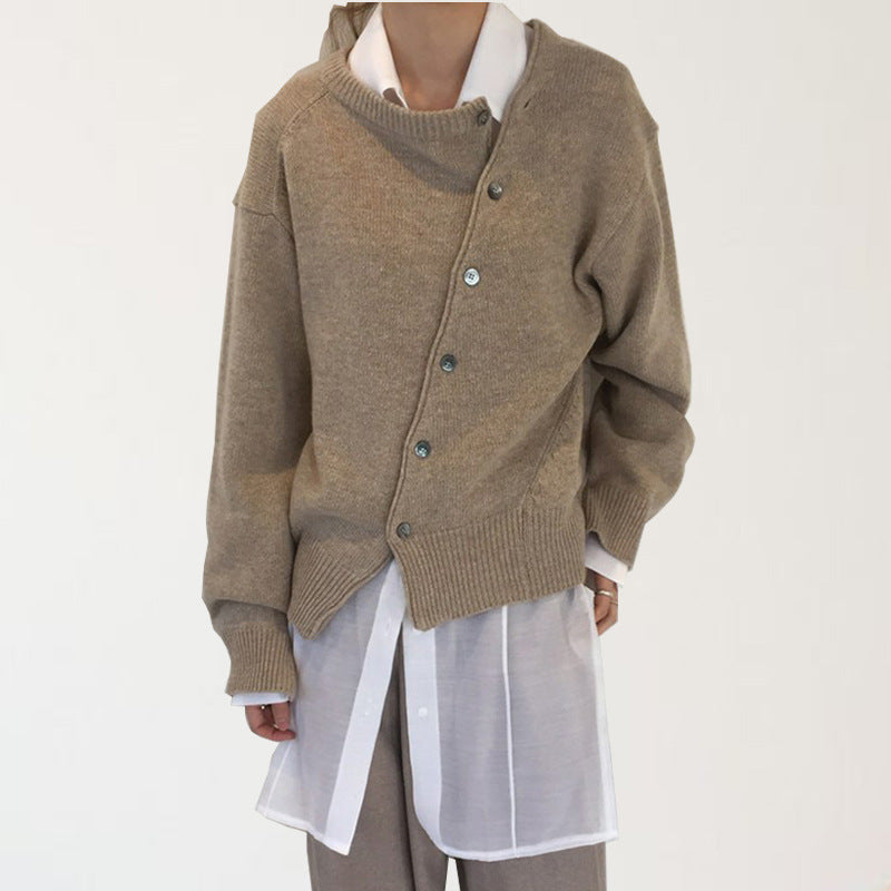 Pull douillet marron Danoir Paris Regina, tendance et confortable, avec une texture douce visible sur l'image.