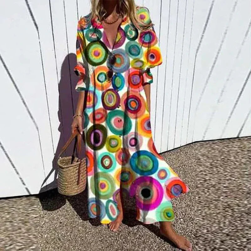 Robe bohème chic Odessa de Danoir Paris avec motifs multicolores, manches longues et style décontracté.