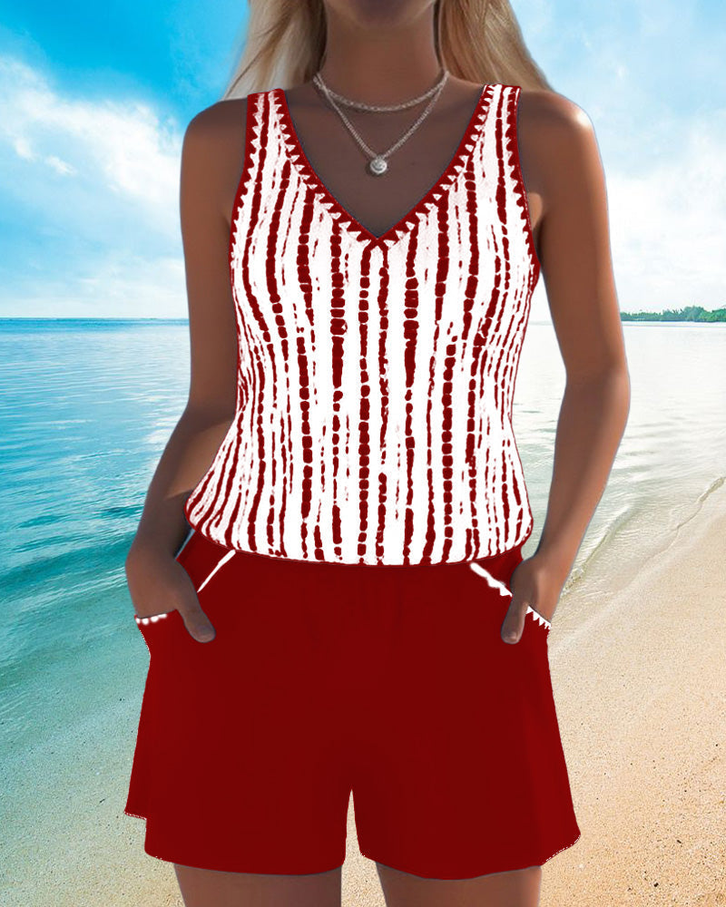 Ensemble de shorts de tankini décontractés Leslie de Danoir Paris, en tissu bleu marine, pour un look balnéaire confortable.