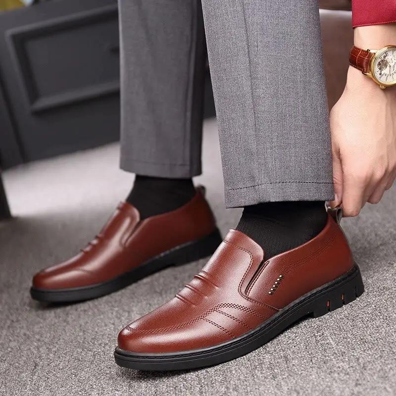 Chaussures de bureau Mike™ Danoir Paris en noir, taille 39, en cuir élégantes pour le bureau et les occasions formelles.
