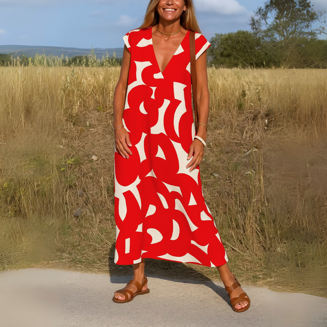 Robe légère élégante Valérie de Danoir Paris, tissu fluide et design sophistiqué, portée en soirée ou pour une occasion spéciale.