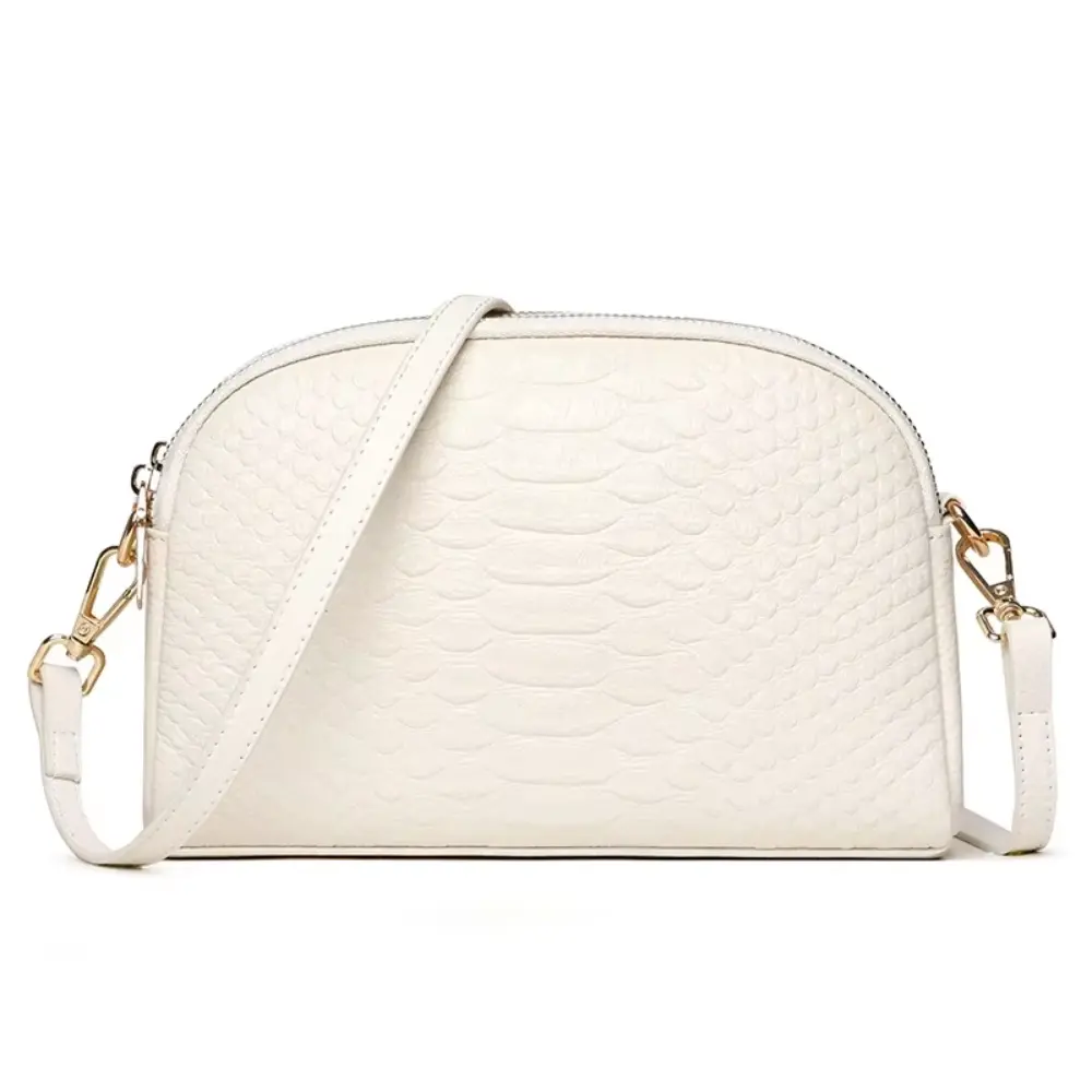 Mini sac à bandoulière Danoir Paris Cora en simili cuir avec motif crocodile, couleur noire, design élégant et moderne.