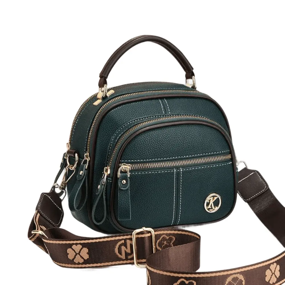 Sac à bandoulière noir Fiona de Danoir Paris, sac chic classique avec détails élégants et finition soignée.