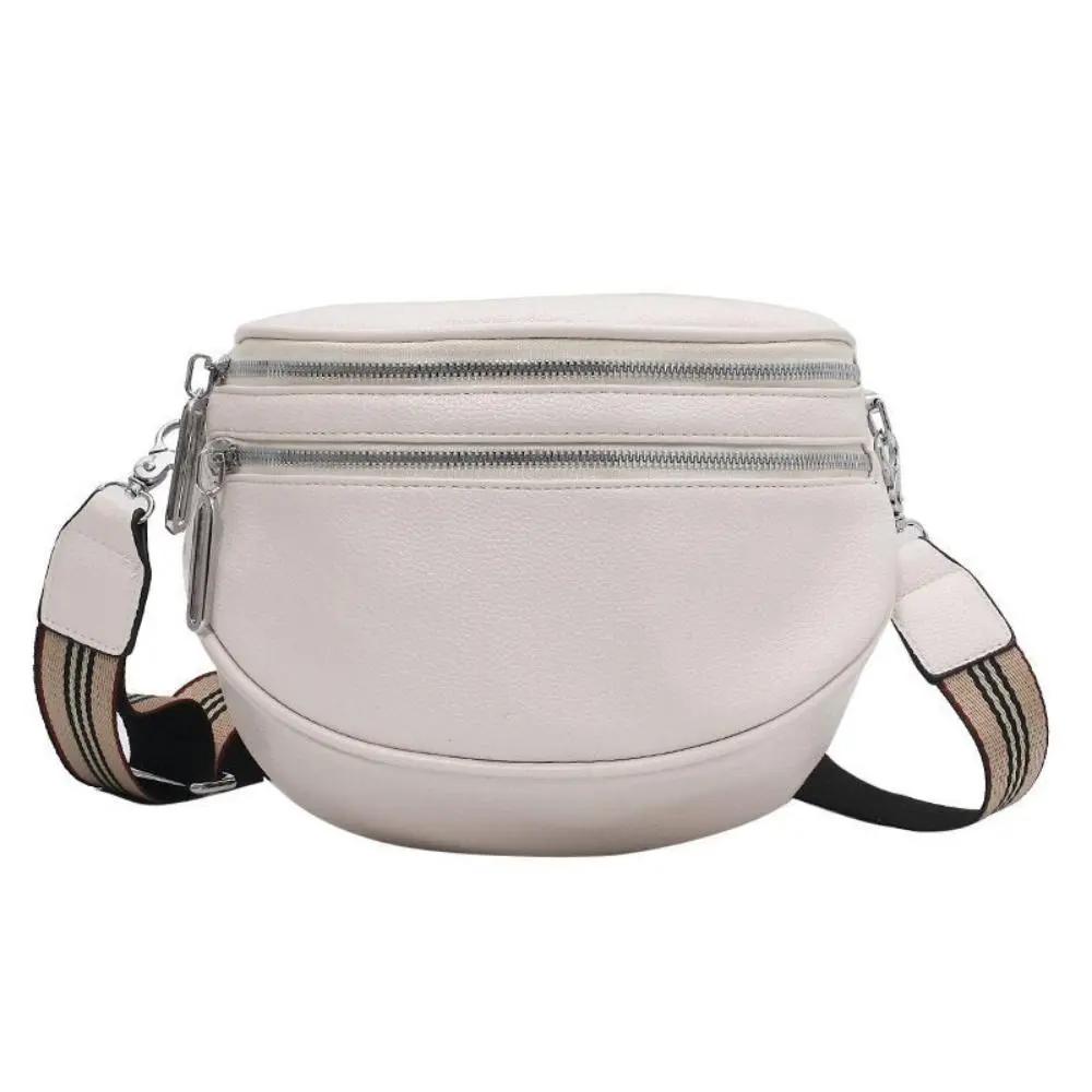Sac à bandoulière noir Danoir Paris Mira, sac chic et polyvalent avec design élégant et finition soignée.