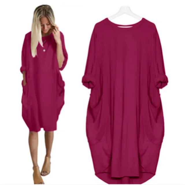 Robe décontractée légère Bianca de Danoir Paris, en tissu fluide noir avec coupe élégante, portée à la mode.