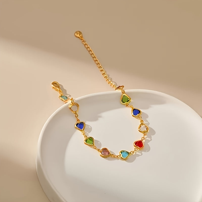 Bracelet unique en forme de cœur de Danoir Paris, bijou élégant en métal avec design original et finition raffinée.