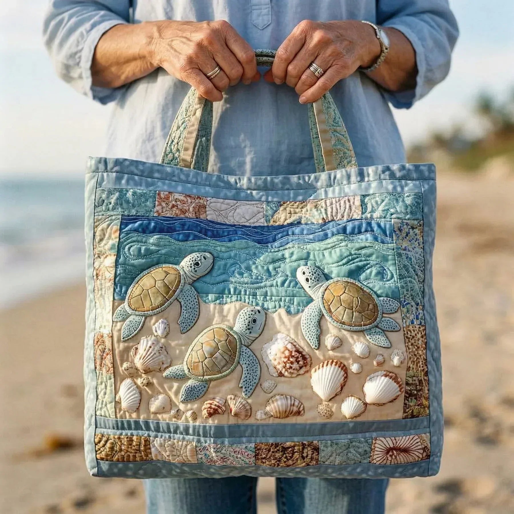Sac à main quotidien Amelia en cuir souple fait main de Danoir Paris, avec un design élégant et pratique.