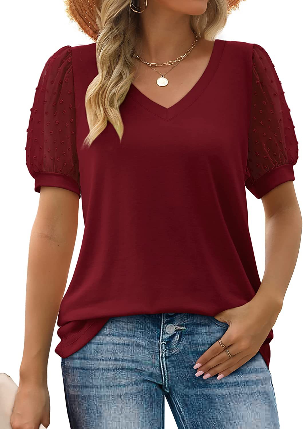 T-shirt palmier blanc Danoir Paris Élise, haut décontracté en V pour femmes, détail du design avec motif arbre.