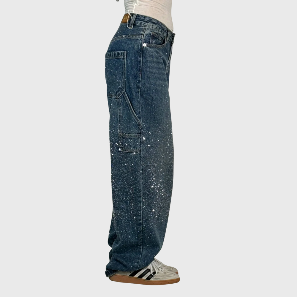 Pantalon balloon élégant Alice™ de Danoir Paris, coupe fluide et moderne, en tissu léger, porté sur mannequin.