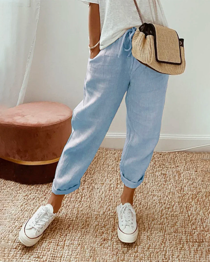 Pantalon fluide beige Lucie™ en mélange coton et lin de Danoir Paris, vue de face, tissu léger et confortable.