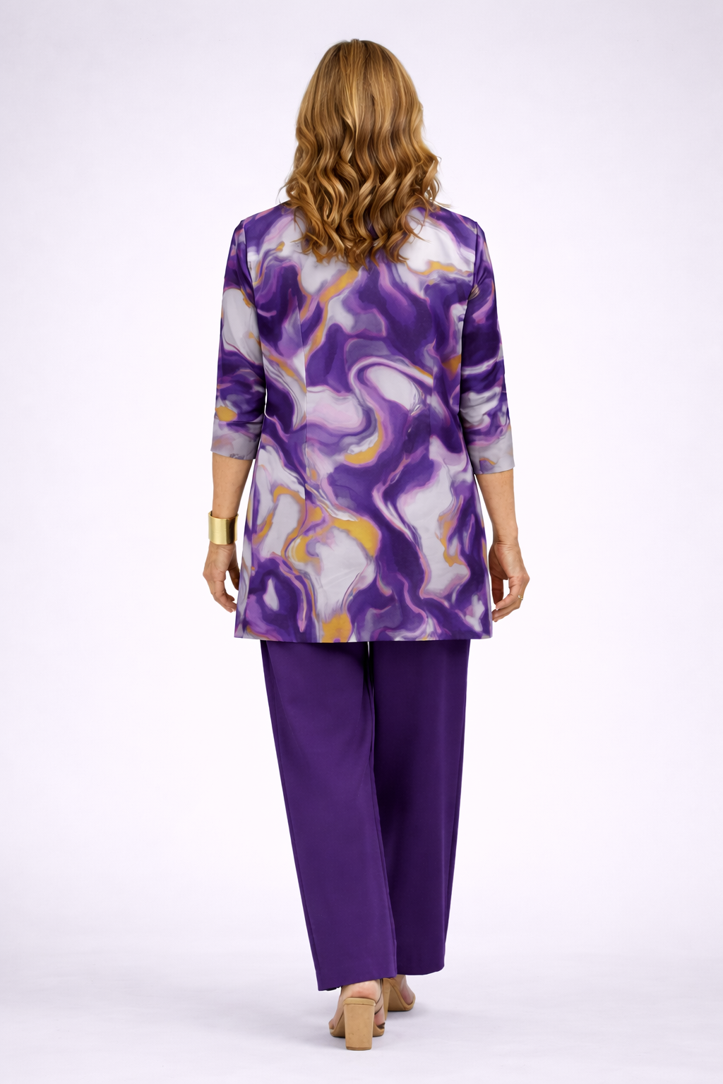 Ensemble de 3 pièces Gavina Danoir Paris en violet, vêtements élégants et confortables pour femmes.