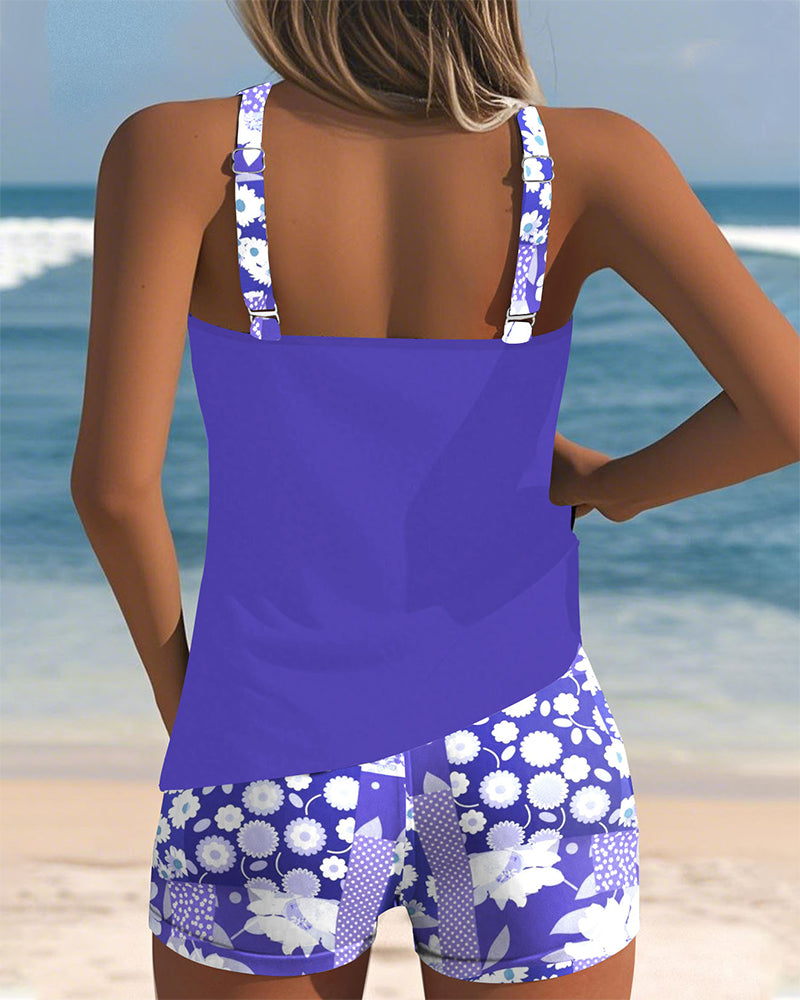 Shorts de tankini imprimés Nanet de Danoir Paris en violet, avec haut assorti, pour maillot de bain élégant et confortable.