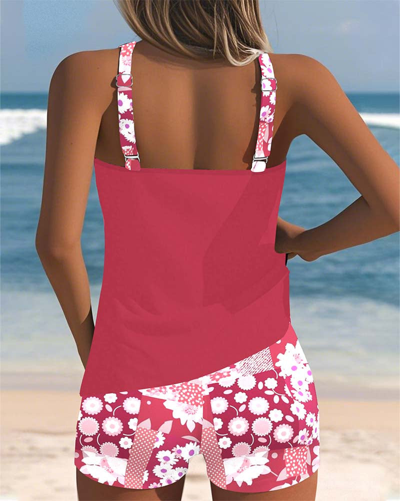 Shorts de tankini imprimés Nanet de Danoir Paris, ensemble élégant violet avec motif floral pour maillot de bain.