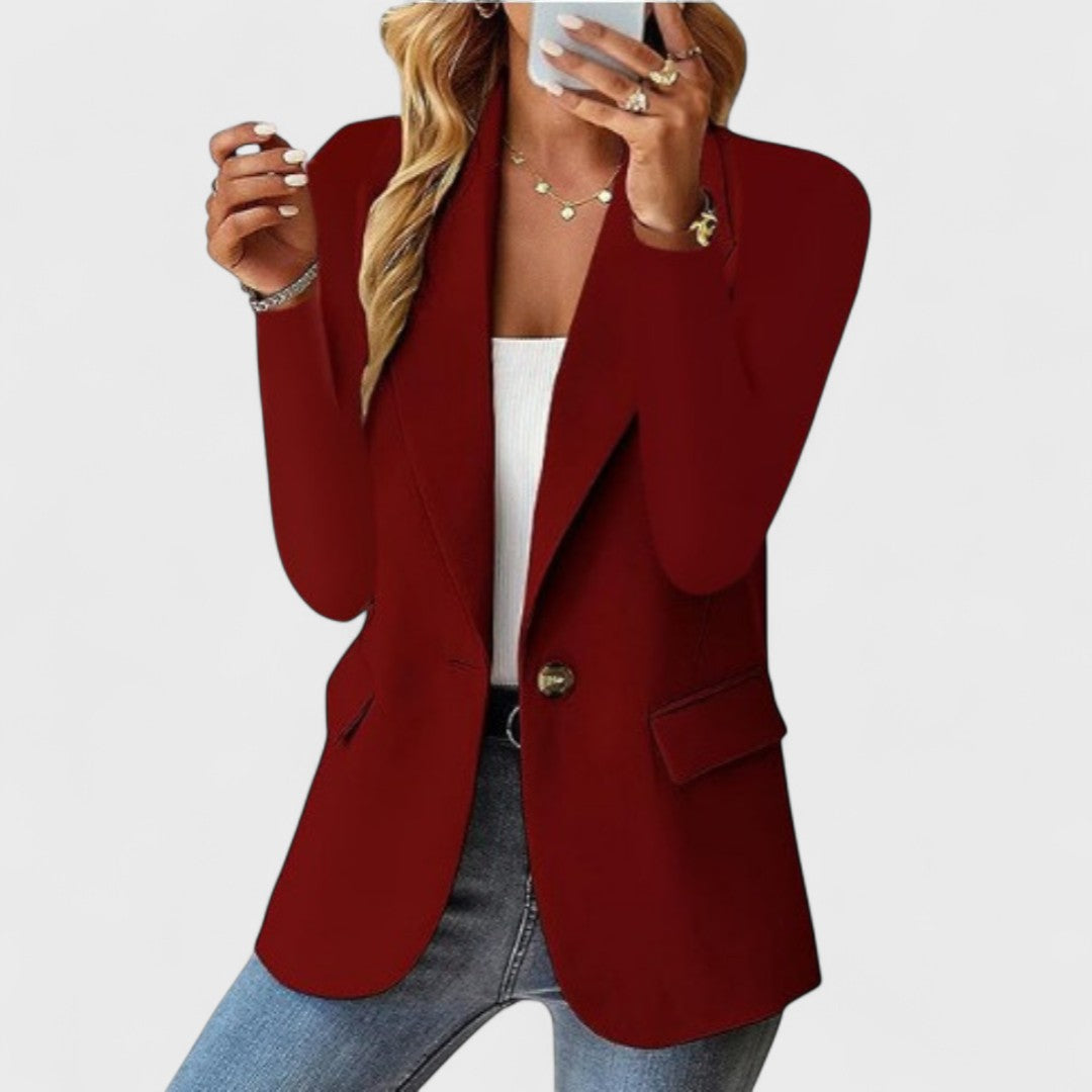 Veste élégante Amber de Danoir Paris en tissu rose, vue de face avec détails de finition.