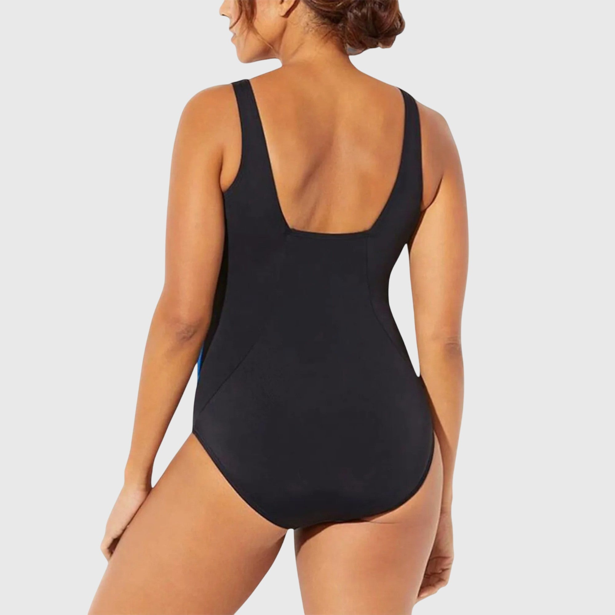 Maillot de bain sculptant Dorian de Danoir Paris en rose noir, mettant en valeur la silhouette et le design élégant.