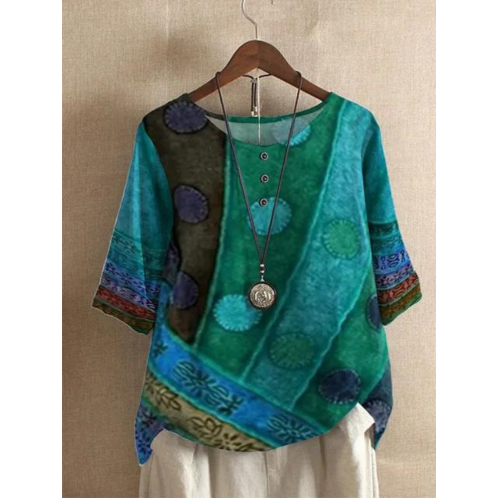 Haut bohème coloré Valarie de Danoir Paris, vue de face, avec détails de motifs et couleurs vives, en tissu léger.