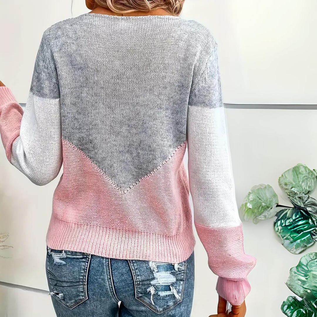 Pull douillet polyvalent Elise de Danoir Paris, en tissu doux avec capuche et poches, idéal pour le confort.