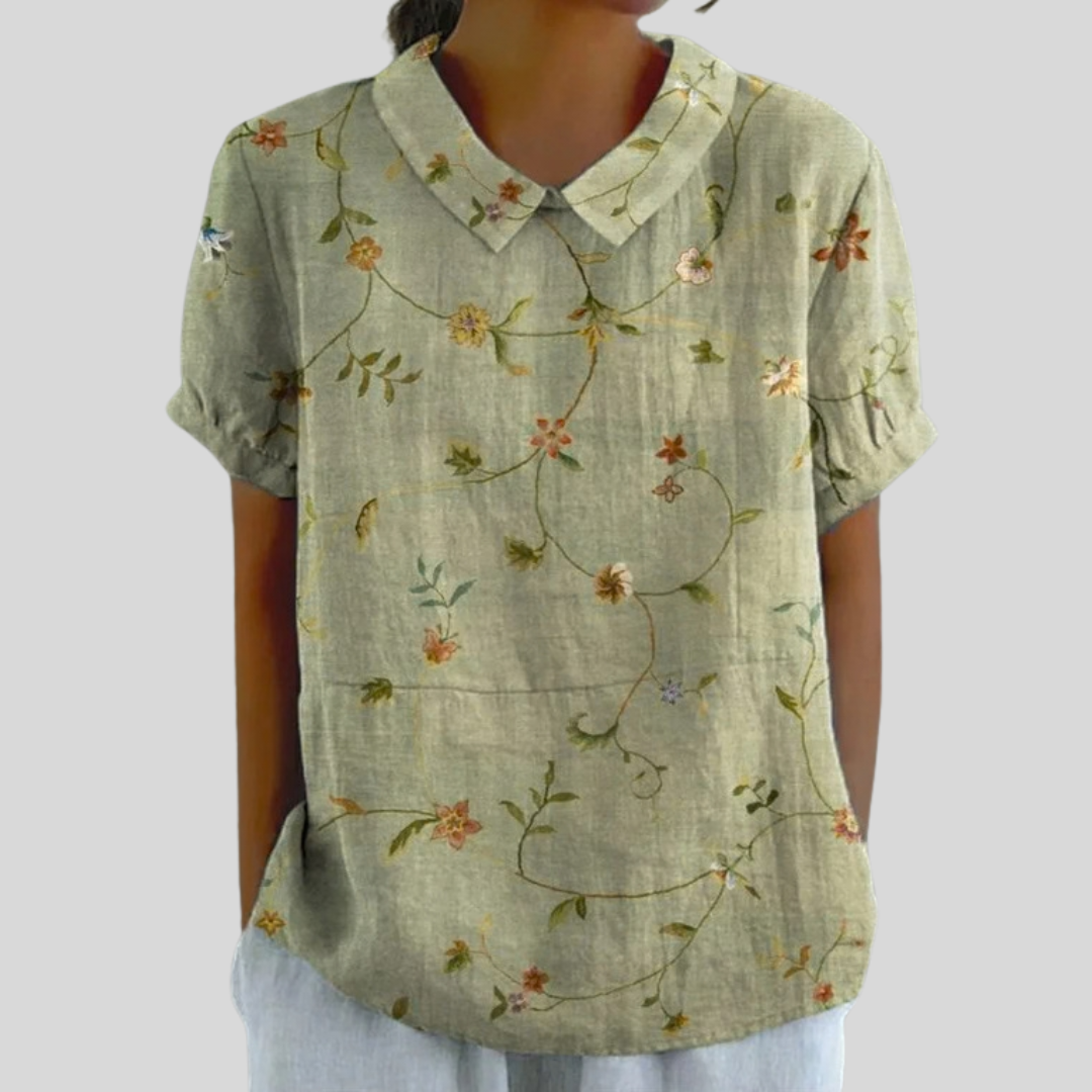 Blouse florale champêtre Danoir Paris Isabelle en coton avec motifs floraux légers et manches longues.