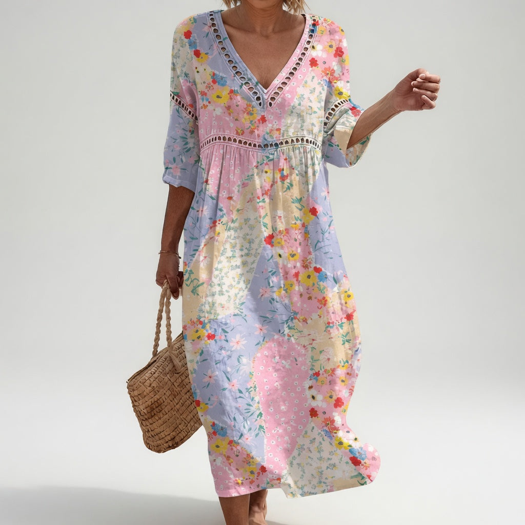Robe fluide florale Lysiane™ de Danoir Paris, style estival, avec motifs floraux légers et tissu léger pour un look chic et décontracté.