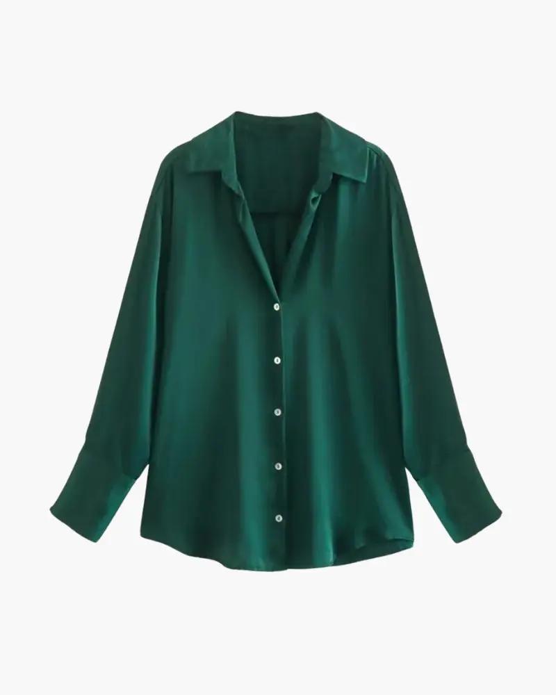 Chemise classique chic Danoir Paris en marron sable, coupe ajustée, détails élégants, vue de face sur mannequin.