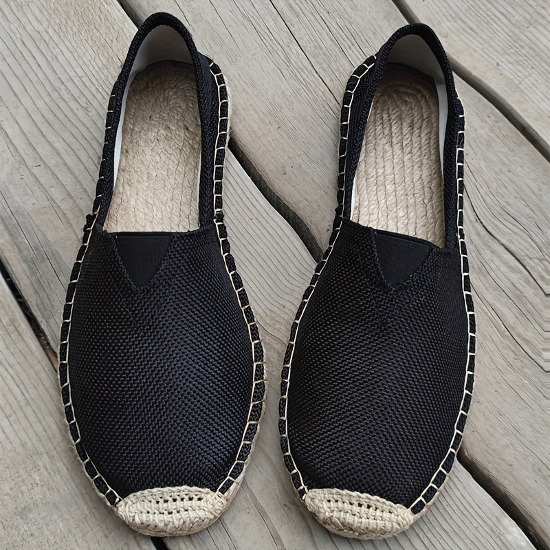 Espadrilles élégantes pour hommes de la marque Danoir Paris, chaussures blanches en toile avec semelle en jute.