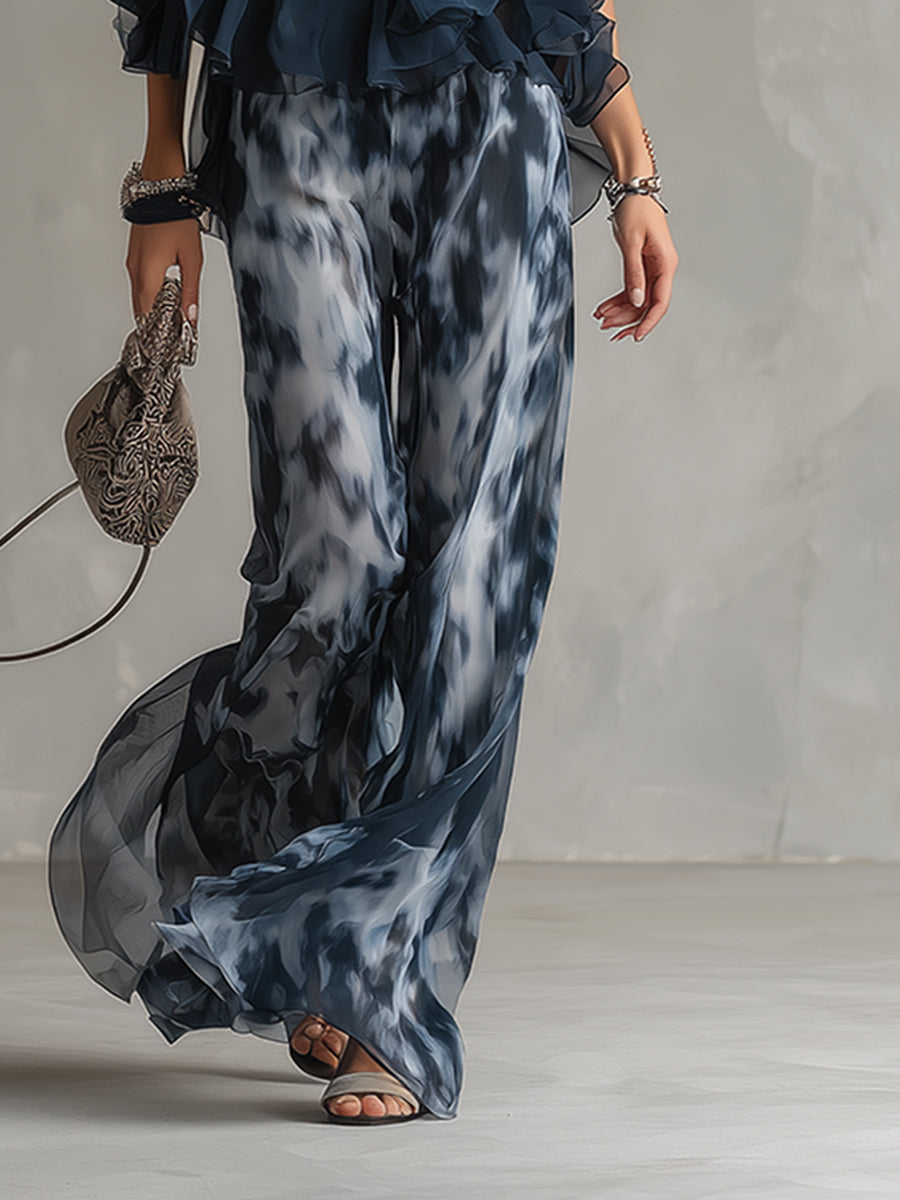 Ensemble Danoir Paris Elise, costume léger et élégant avec haut fluide et pantalon large, couleur bleu marine.