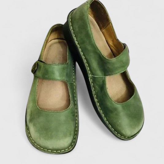 Chaussures Hedwig Mary Jane Skor vertes de Danoir Paris, pointure 36, en cuir avec boucle élégante.