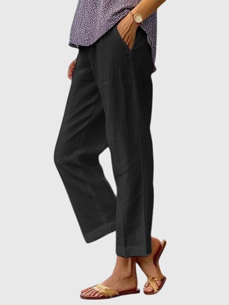 Pantalons d'été pour femmes Danoir Paris Elaine™ en blanc, élégants et confortables, parfaits pour la saison estivale.