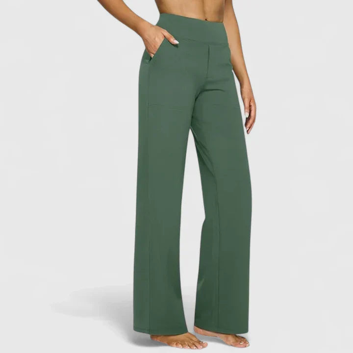 Pantalons confortables Danoir Paris Jasmynne en taupe, coupe décontractée et tissu doux, pour un style élégant et relax.