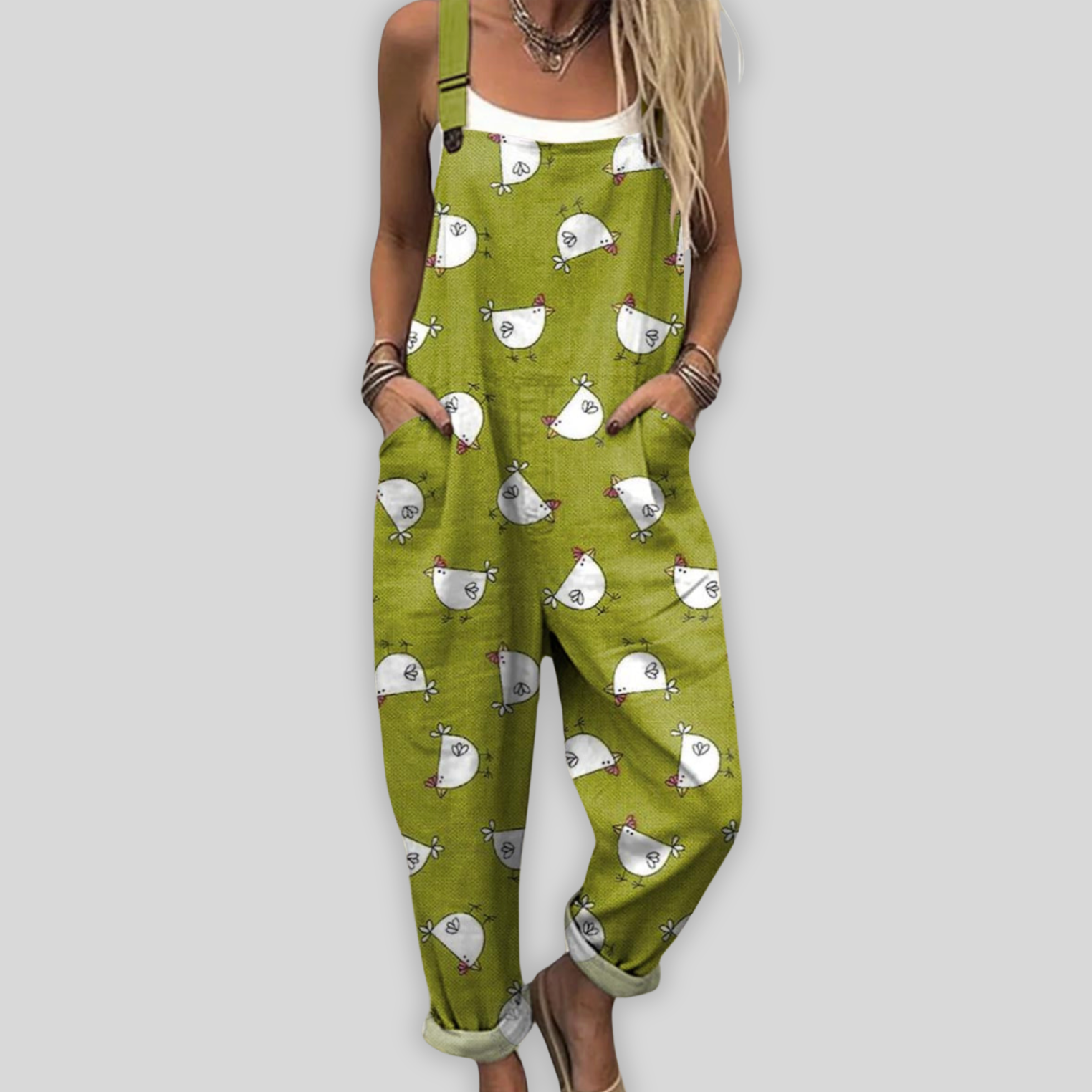 Salopette élégante Danoir Paris Yara en tissu vert, coupe moderne et confortable, idéale pour un look chic et décontracté.